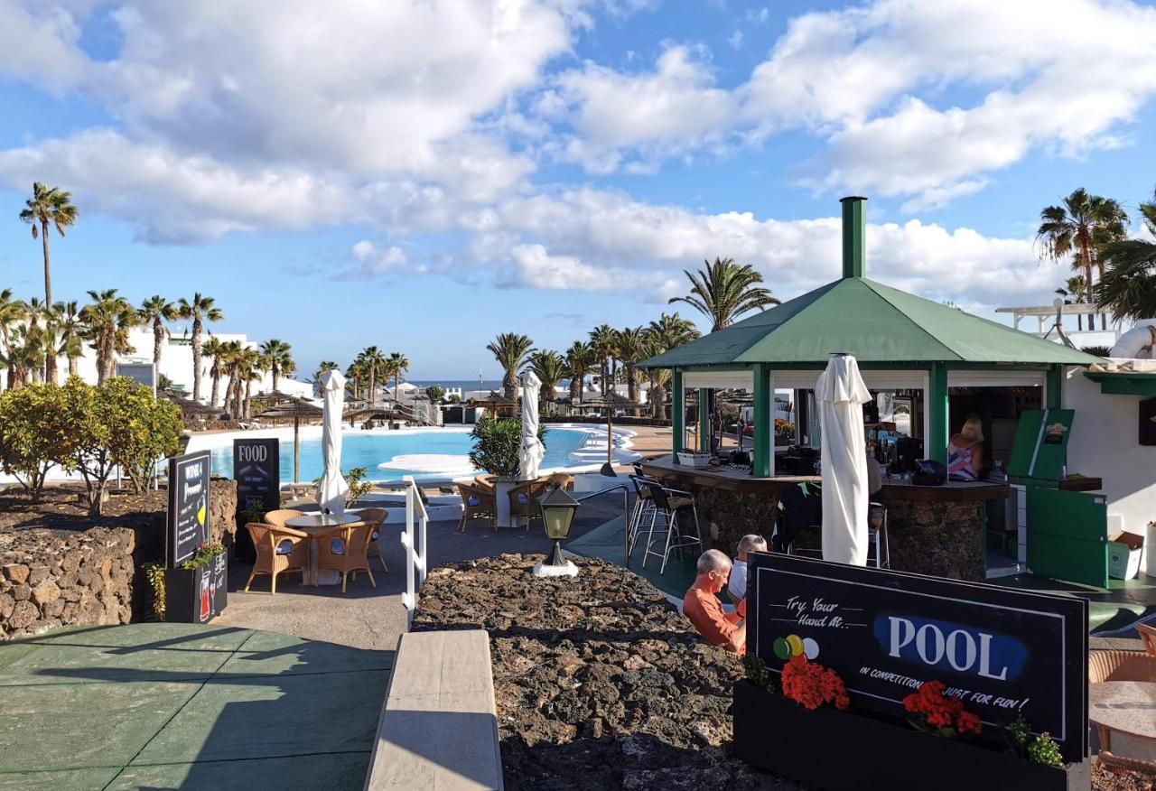 Calypso, Apartamento Completo Con Vistas Al Mar Y A La Piscina En Costa Teguise Extérieur photo
