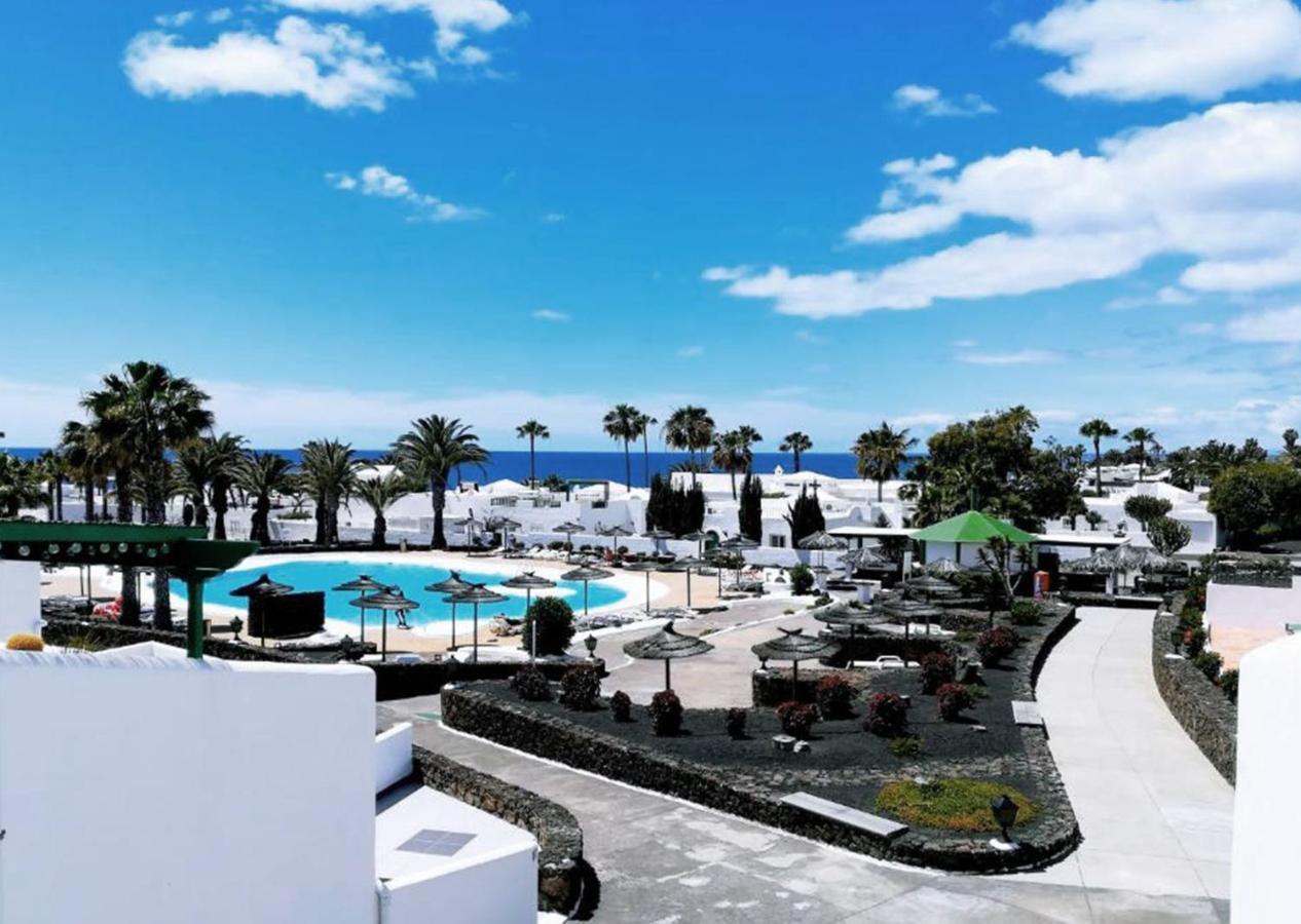 Calypso, Apartamento Completo Con Vistas Al Mar Y A La Piscina En Costa Teguise Extérieur photo